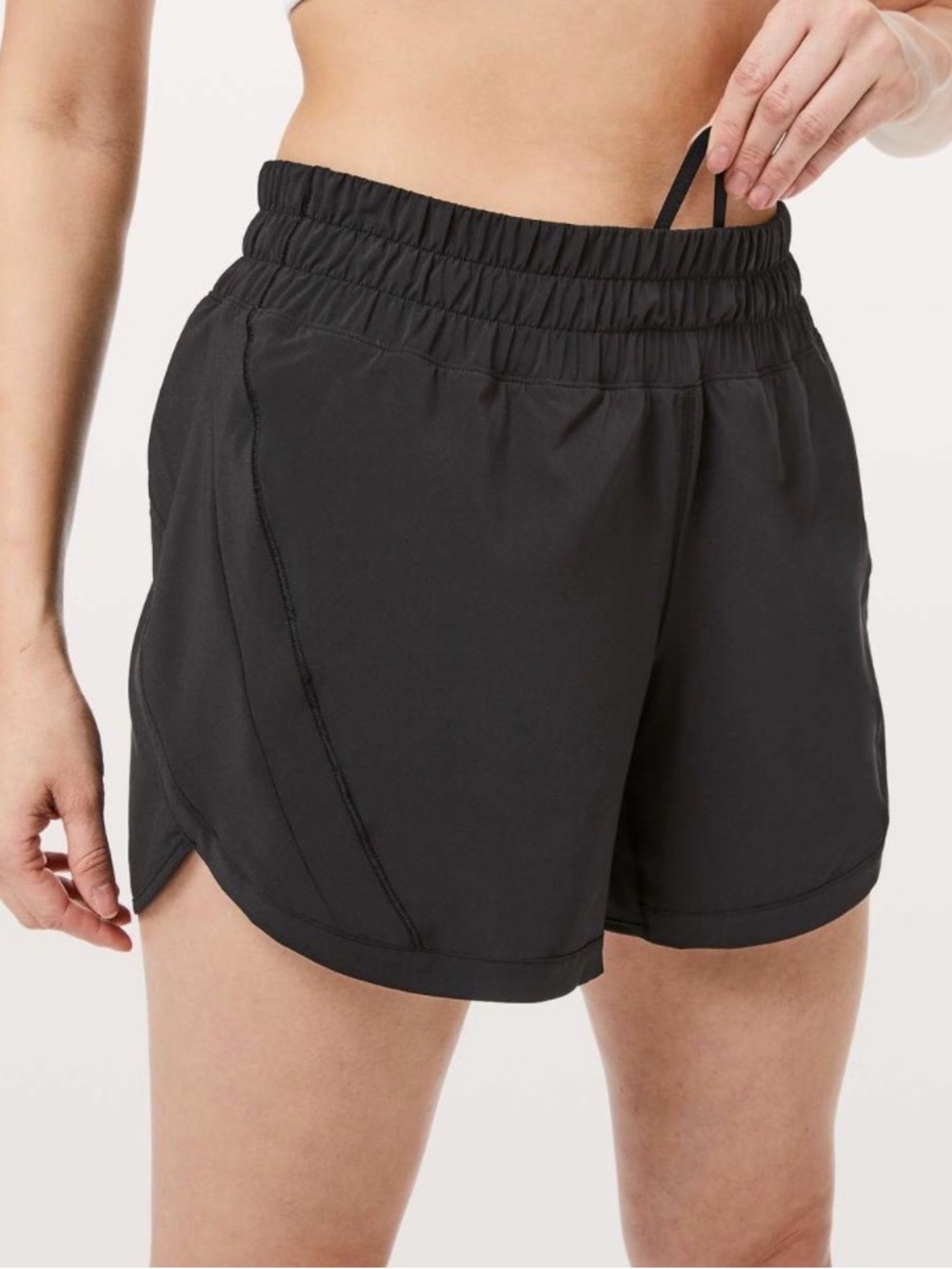 lululemon athletica Black Track That Shorts Size 0